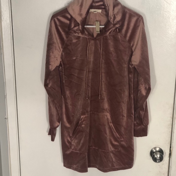 Hoodie - Picture 5 of 7